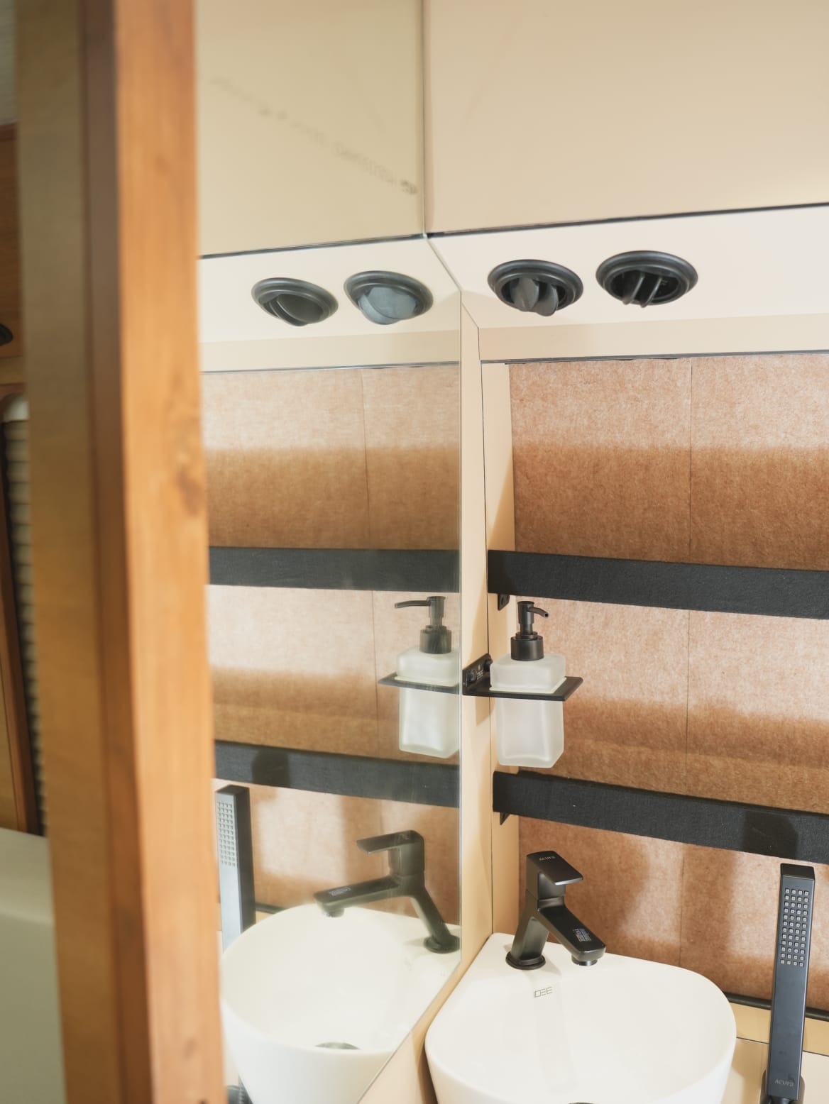 Washroom 1